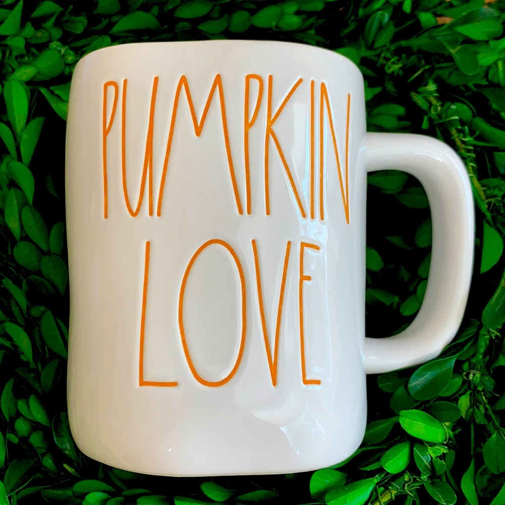 Rae Dunn mug, PUMPKIN LOVE